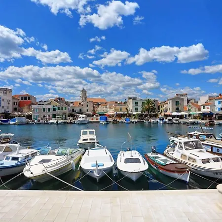 Apartment Mala Kuca Vodice